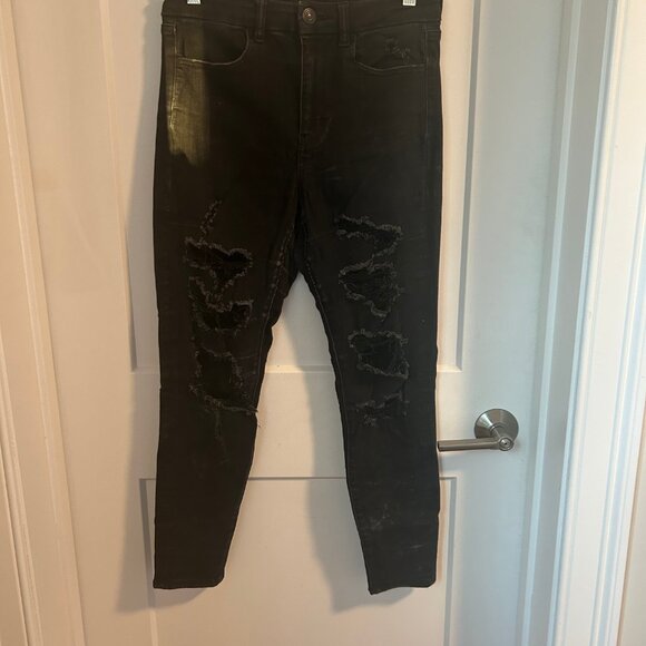 American Eagle; 8 Short; Distressed; Curvy hi-rise black jegging - Picture 1 of 2